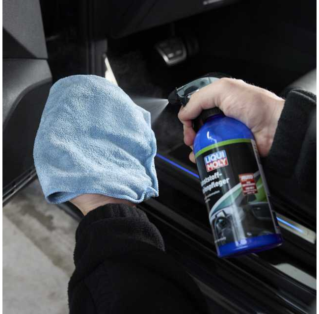 Plastic Restorer | LIQUI MOLY
