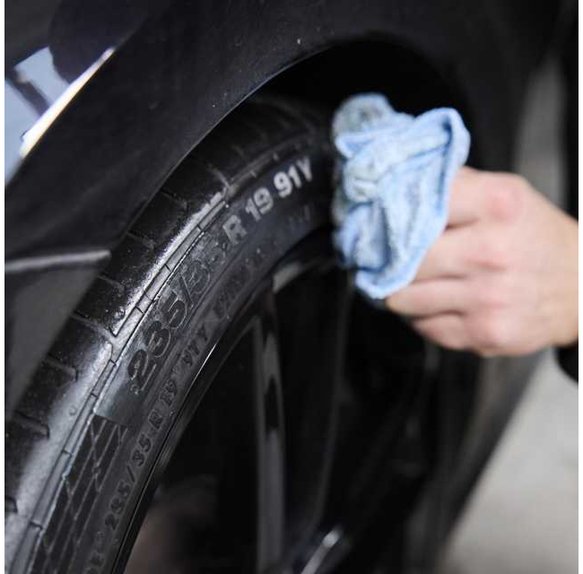 Tire Shine | LIQUI MOLY