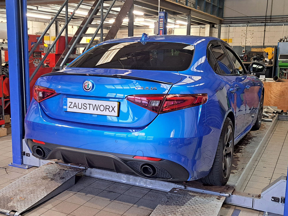 Alfa Romeo Giulia Veloce - Rear silencer delete + Tips