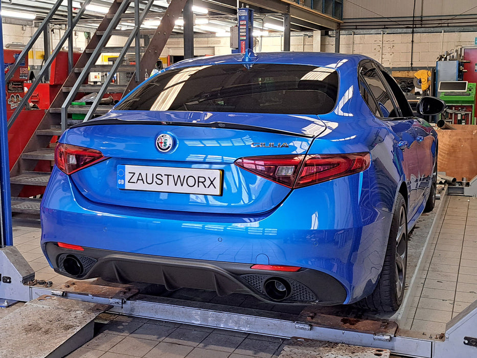 Alfa Romeo Giulia Veloce - Rear silencer delete + Tips