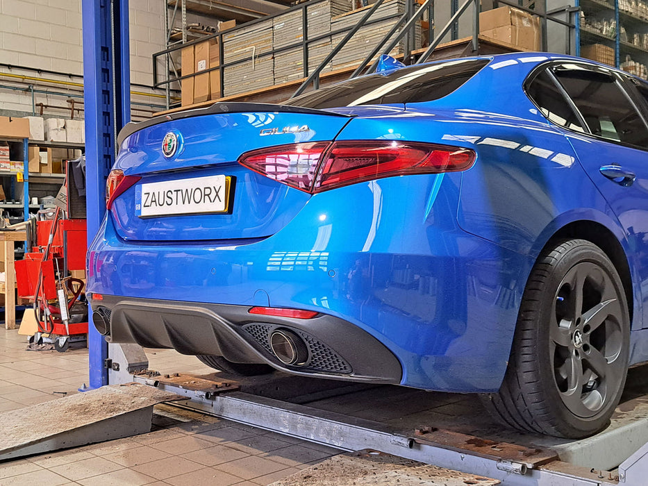 Alfa Romeo Giulia Veloce - Rear silencer delete + Tips