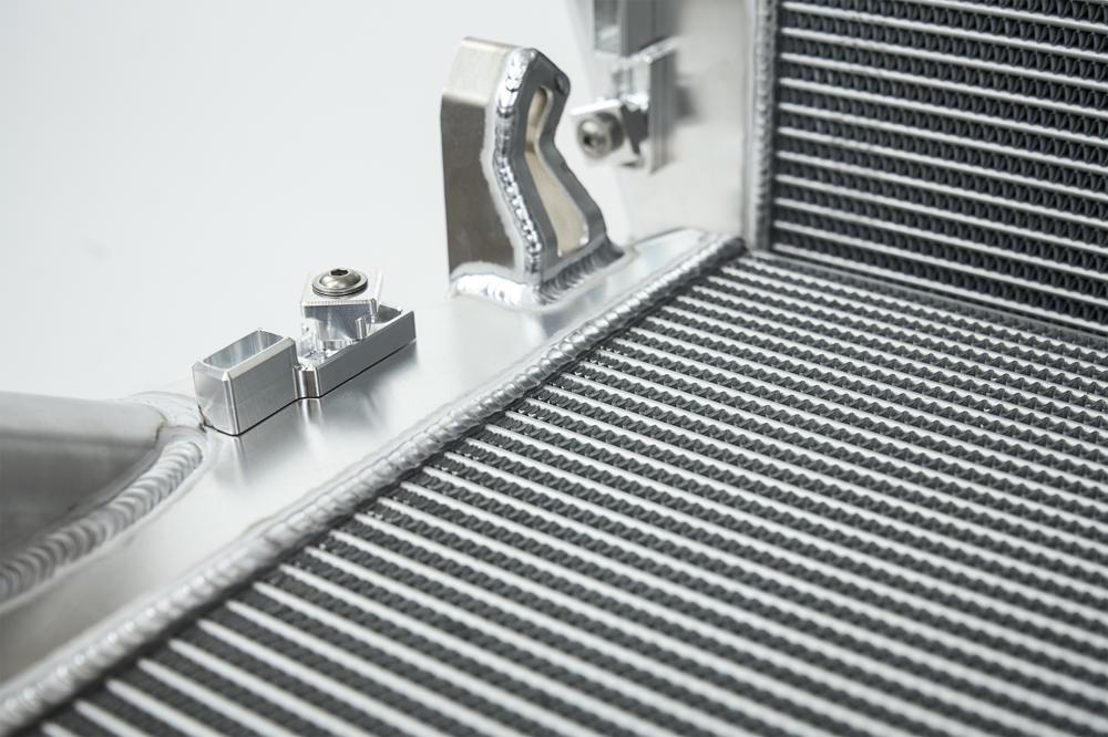 CSF Urus / RSQ8 / Cayenne High-Performance Intercooler System - Raw