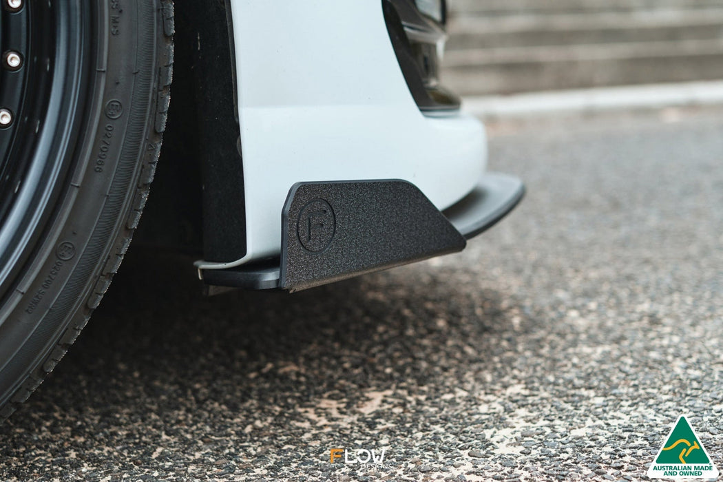 VF Commodore S2 Sedan Front Lip Splitter-Flow Designs