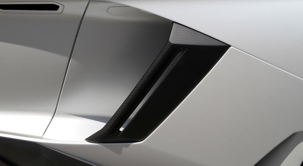 Lamborghini Aventador/Roadster   Side-Air-Intake