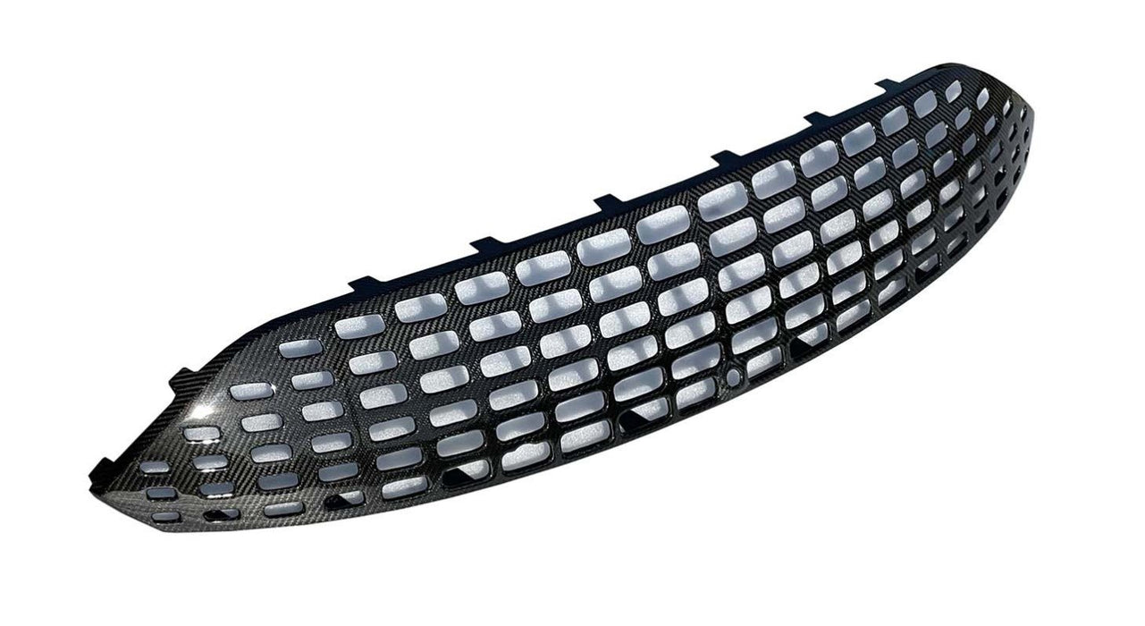 Ferrari Roma | Front Grill - Visible Ferrari Carbon