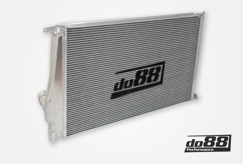 BMW 135i 335i 35i N54 N55 Automatic 2007-2013 (E9X E82 E89) Radiator