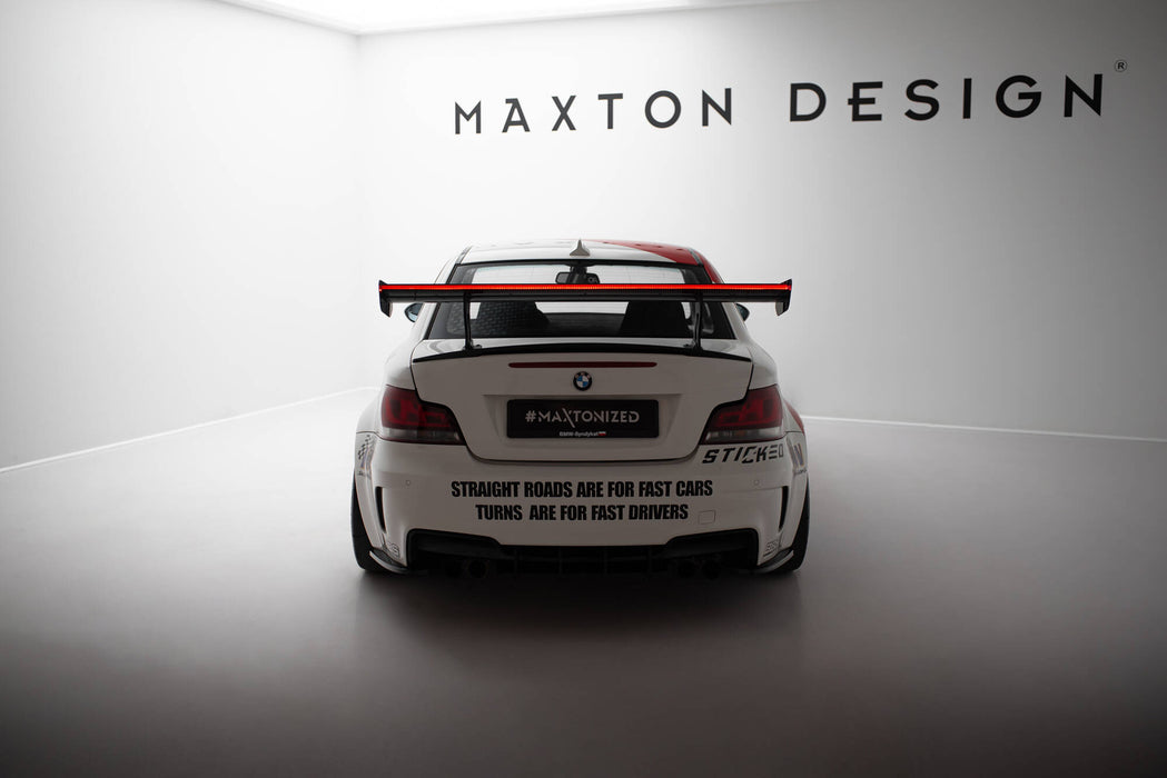 Carbon Spoiler With Internal Brackets Uprights V.1 + LED BMW 1 M E82