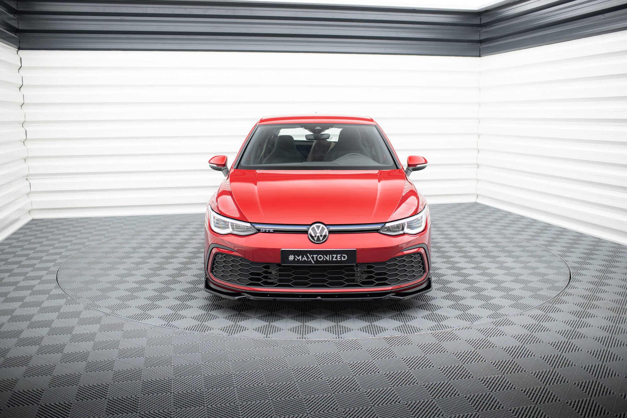 Front Splitter V.2 + Flaps Volkswagen Golf GTI / GTE / GTD / R-Line Mk ...