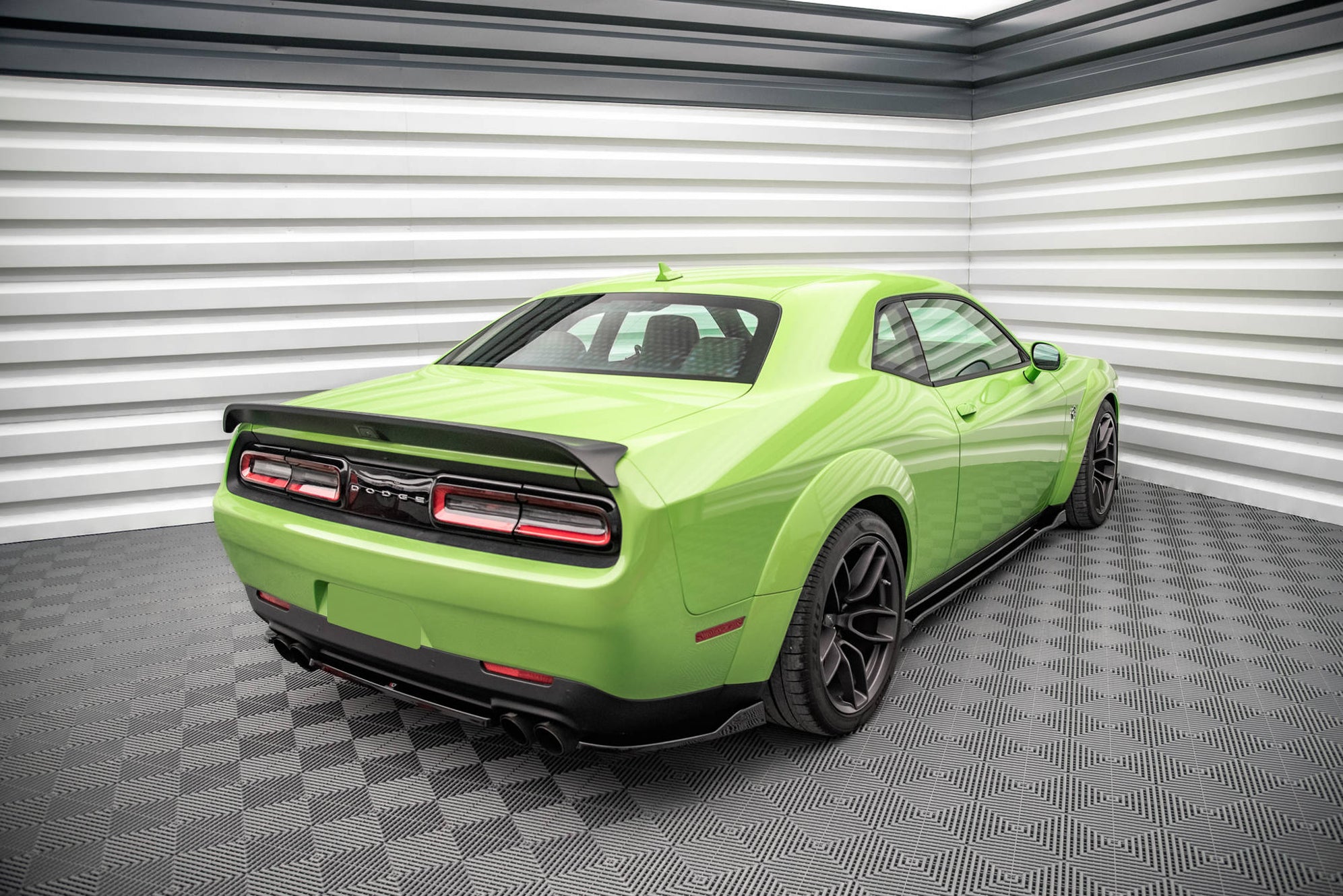 Rear Side Splitters Dodge Challenger SRT Hellcat Widebody Mk3 — Harrys Euro