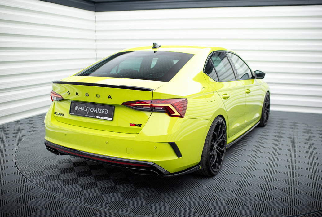 Rear Side Splitters V.2 Skoda Octavia RS Combi / Liftback Mk4 / Mk4 Facelift