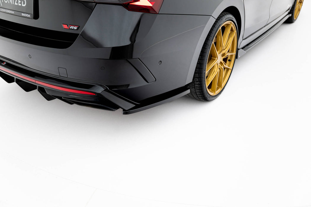 Rear Side Splitters V.3 Skoda Octavia RS Mk4