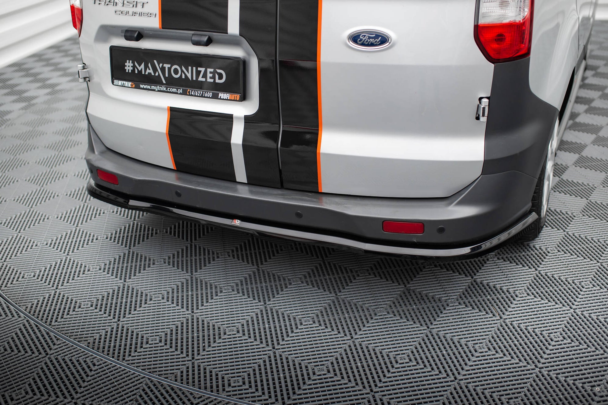 Rear Splitter Ford Transit Courier Mk1 — Harrys Euro