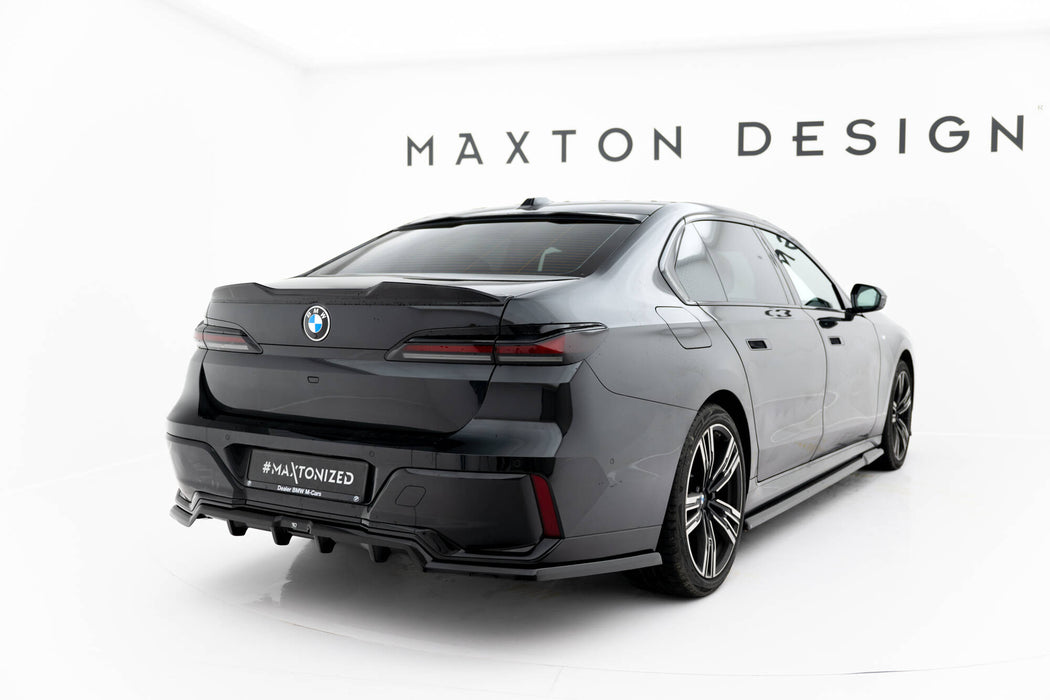 Rear Splitter (with vertical bars) BMW 7 M-Pack G70