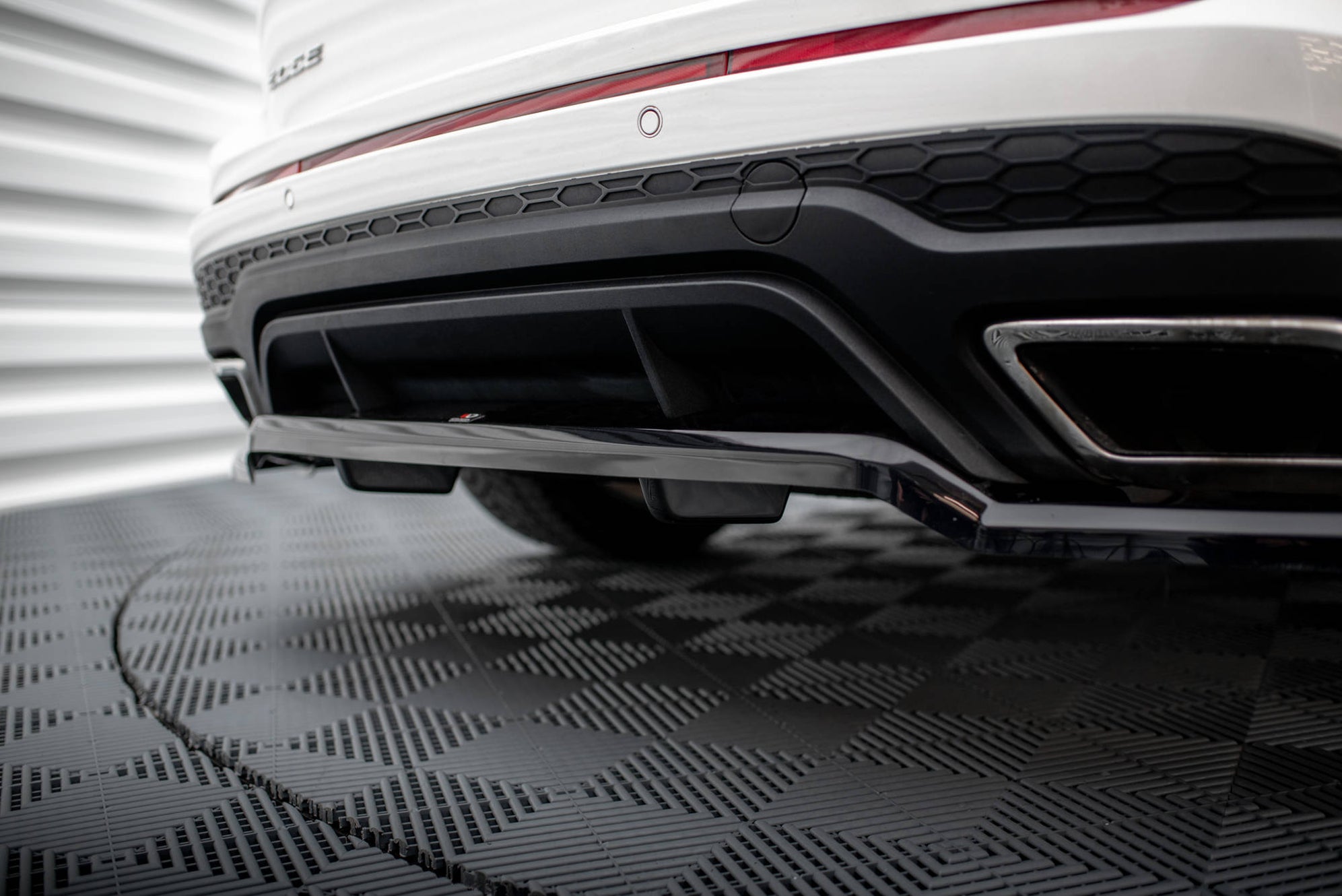Rear Splitter (with vertical bars) Ford Edge Sport Mk2 — Harrys Euro