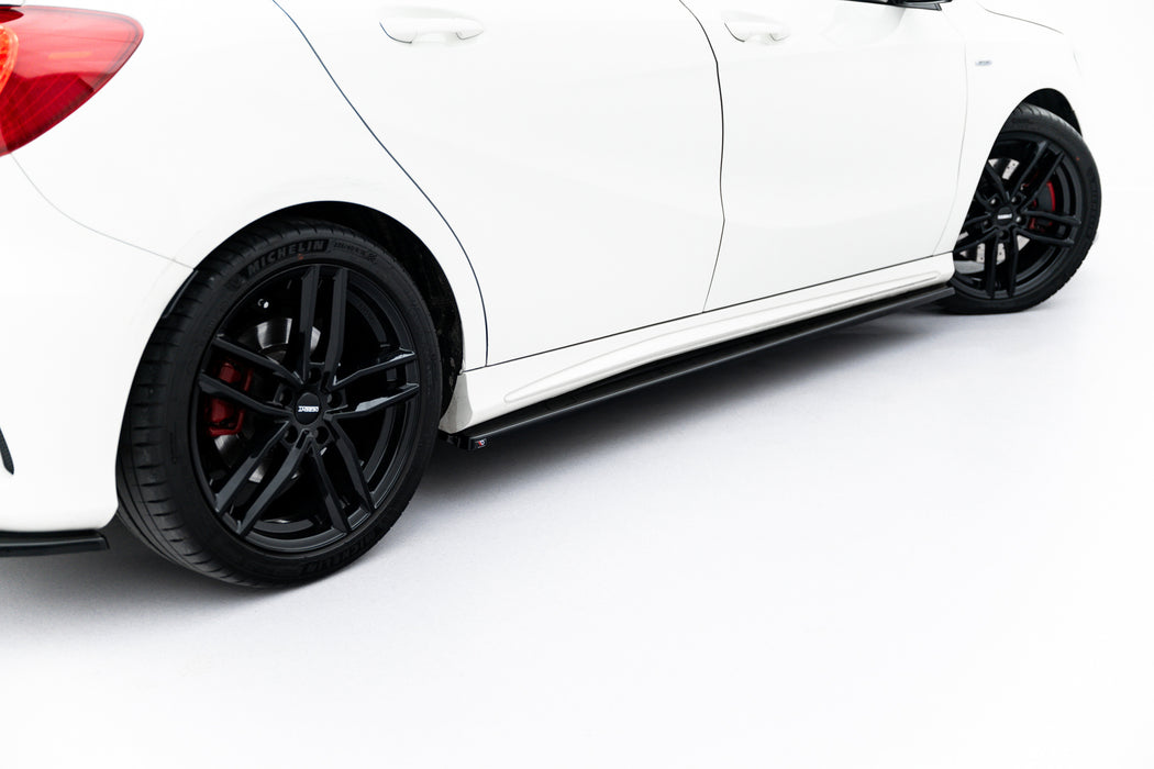 SIDE SKIRTS DIFFUSERS MERCEDES-BENZ W176 AMG-LINE PREFACE
