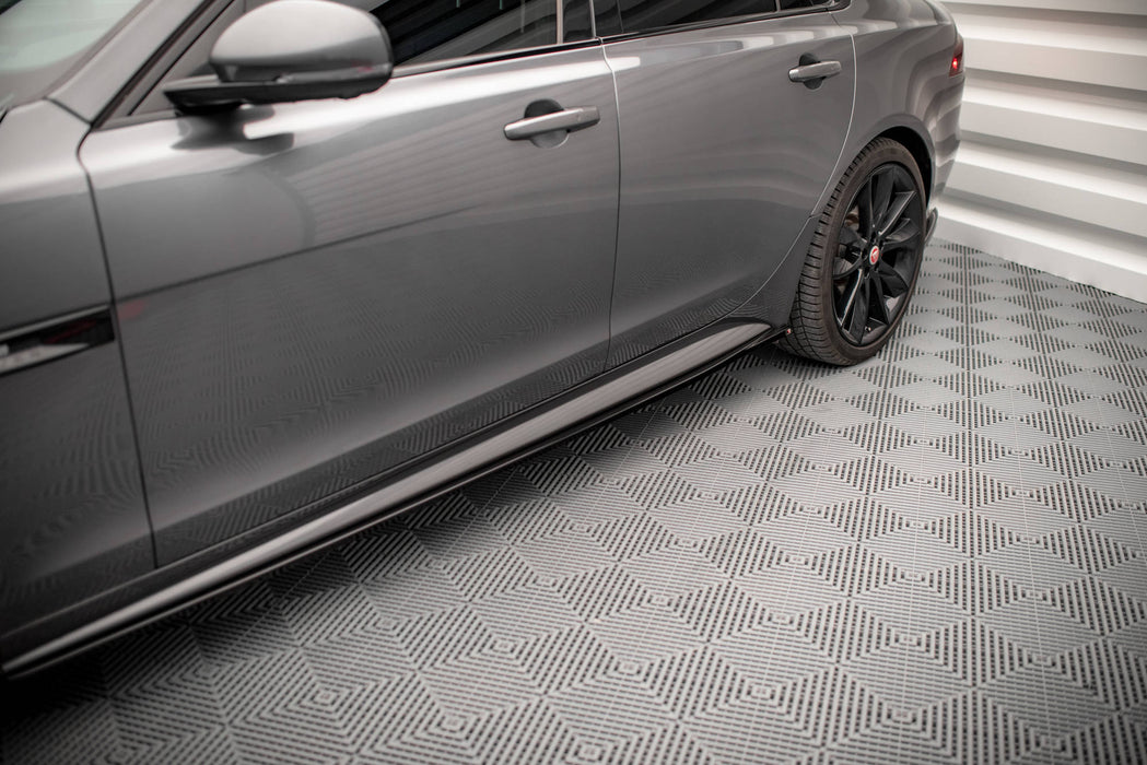 Set of Splitters Jaguar XF R-Sport Mk2