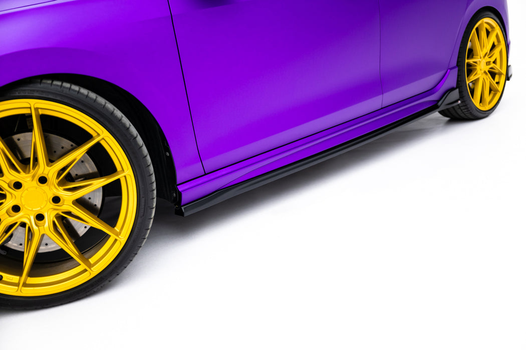 Set of Splitters V.1 Volkswagen Golf R Hatchback Mk8 Facelift