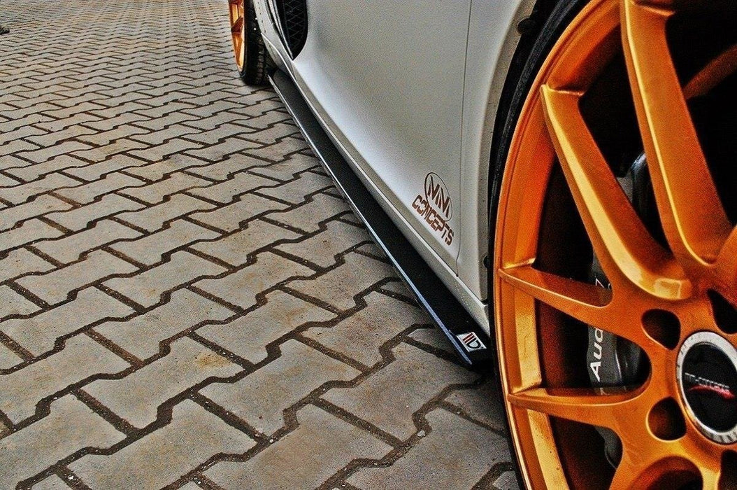 Side Skirts Diffusers Audi R8 Mk.1