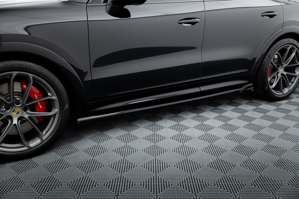 Side Skirts Diffusers Porsche Cayenne Coupe / SUV Mk3 - Harrys Euro