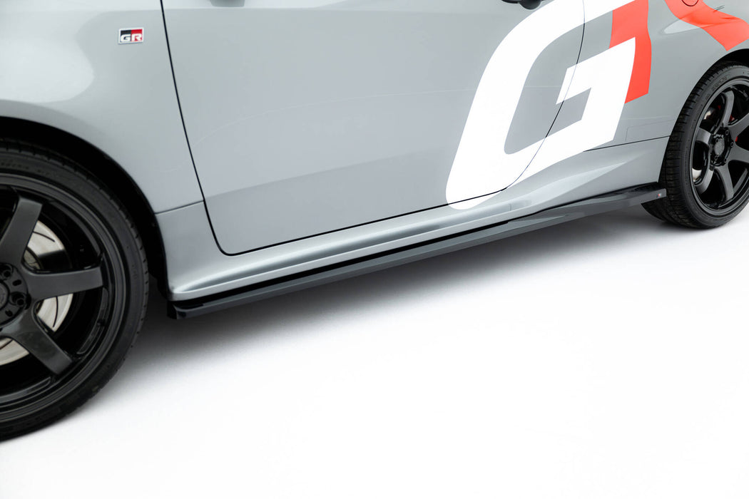 Side Skirts Diffusers V.1 Toyota GR Yaris Mk4