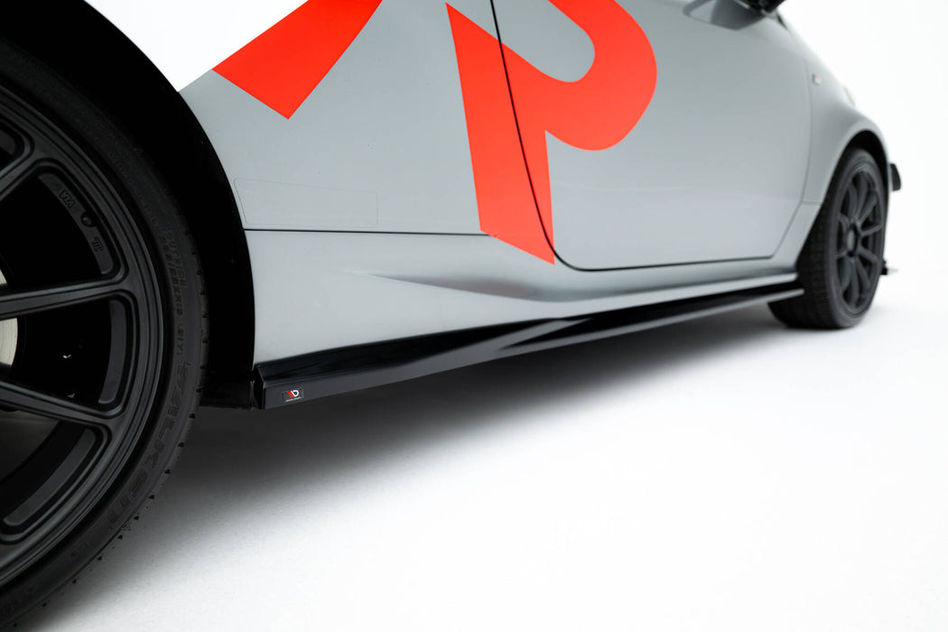 Side Skirts Diffusers V.1 Toyota GR Yaris Mk4