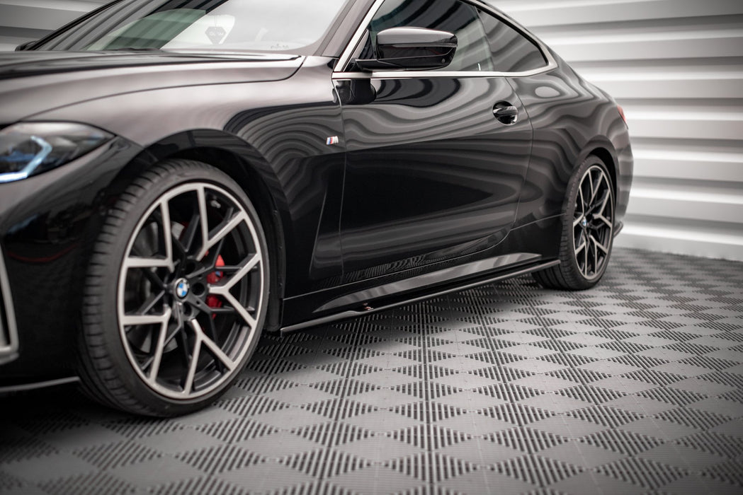 Side Skirts Diffusers V.1 BMW 4 M-Pack / M440i G22 / G23 / G22 Facelift / G23 Facelift