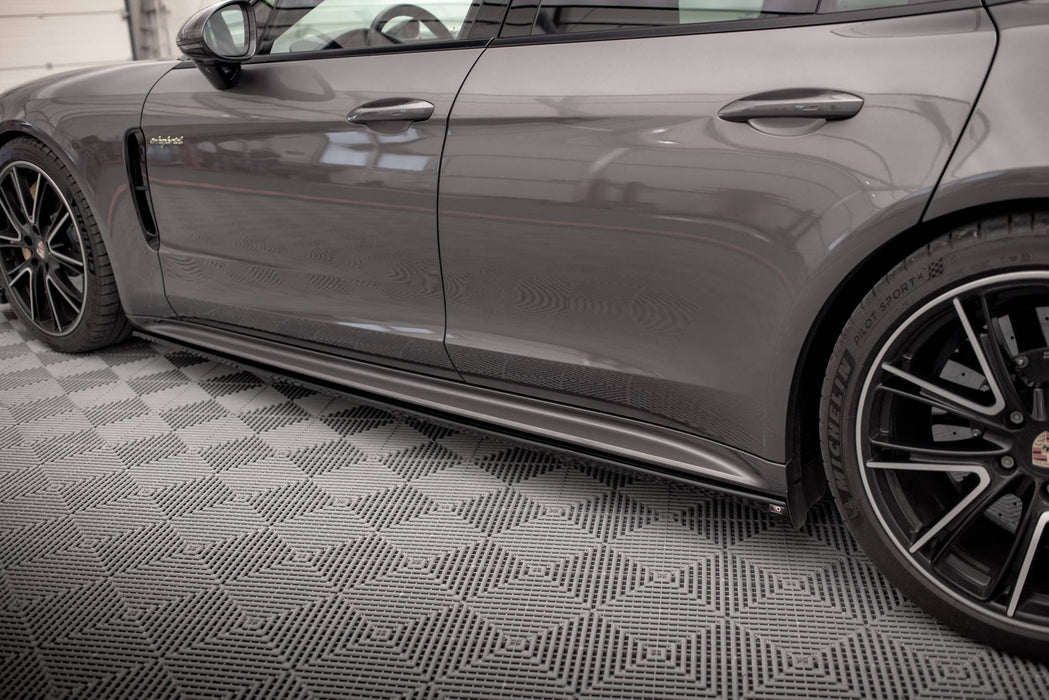 Side Skirts Diffusers V.1 Porsche Panamera Turbo S E-Hybrid / Panamera E-Hybrid / Panamera 4S 971