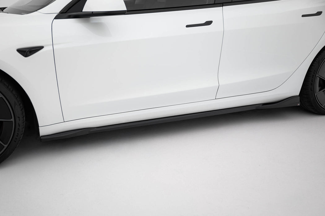 Side Skirts Diffusers V.1 Tesla Model 3 Mk1 / Mk1 Facelift