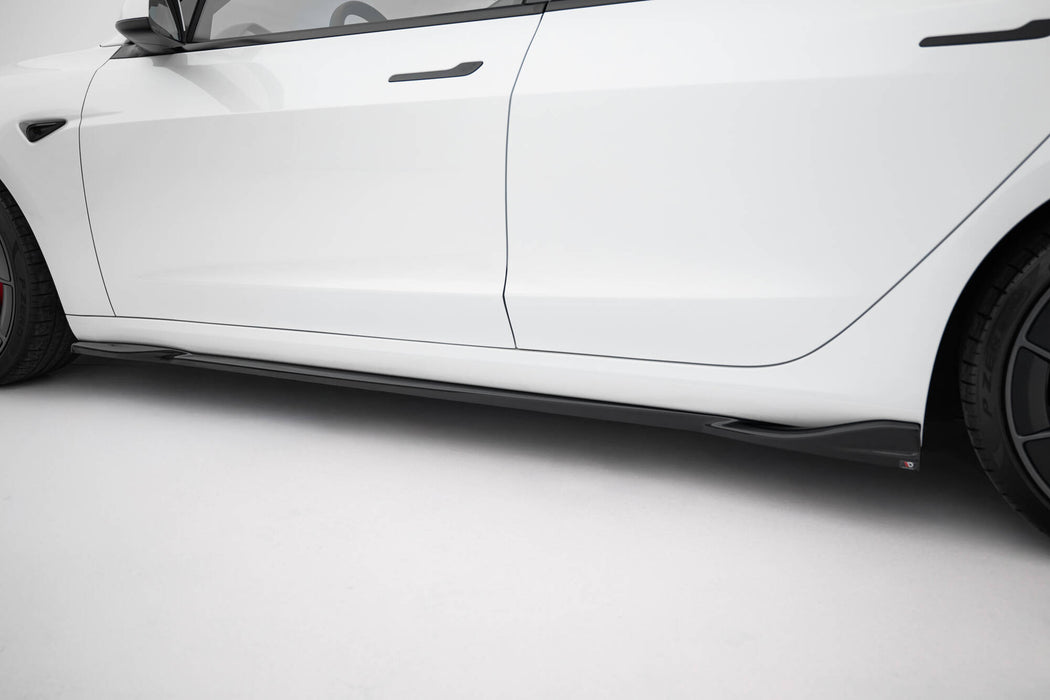Side Skirts Diffusers V.1 Tesla Model 3 Mk1 / Mk1 Facelift