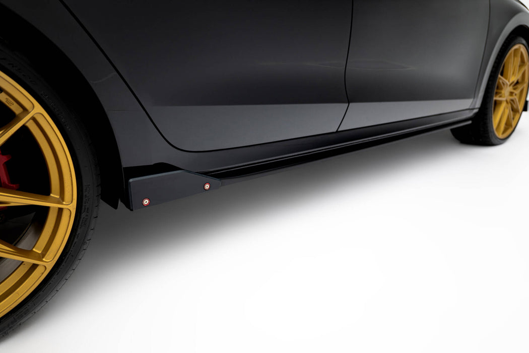 Side Skirts Diffusers V.2 + Flaps Skoda Octavia RS Liftback / Combi Mk4