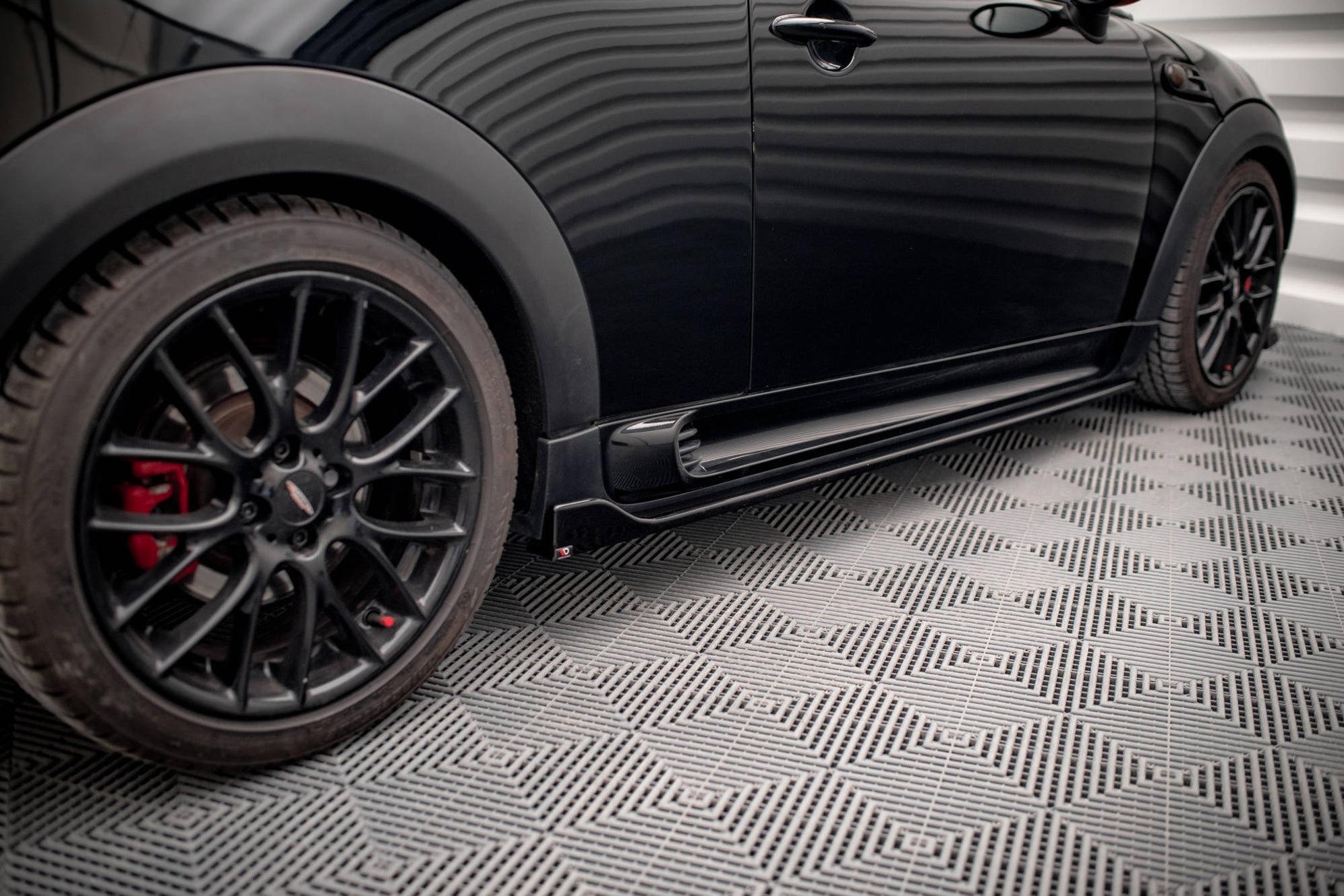 Side Skirts Diffusers V.2 Mini Cooper John Cooper Works R56 — Harrys Euro