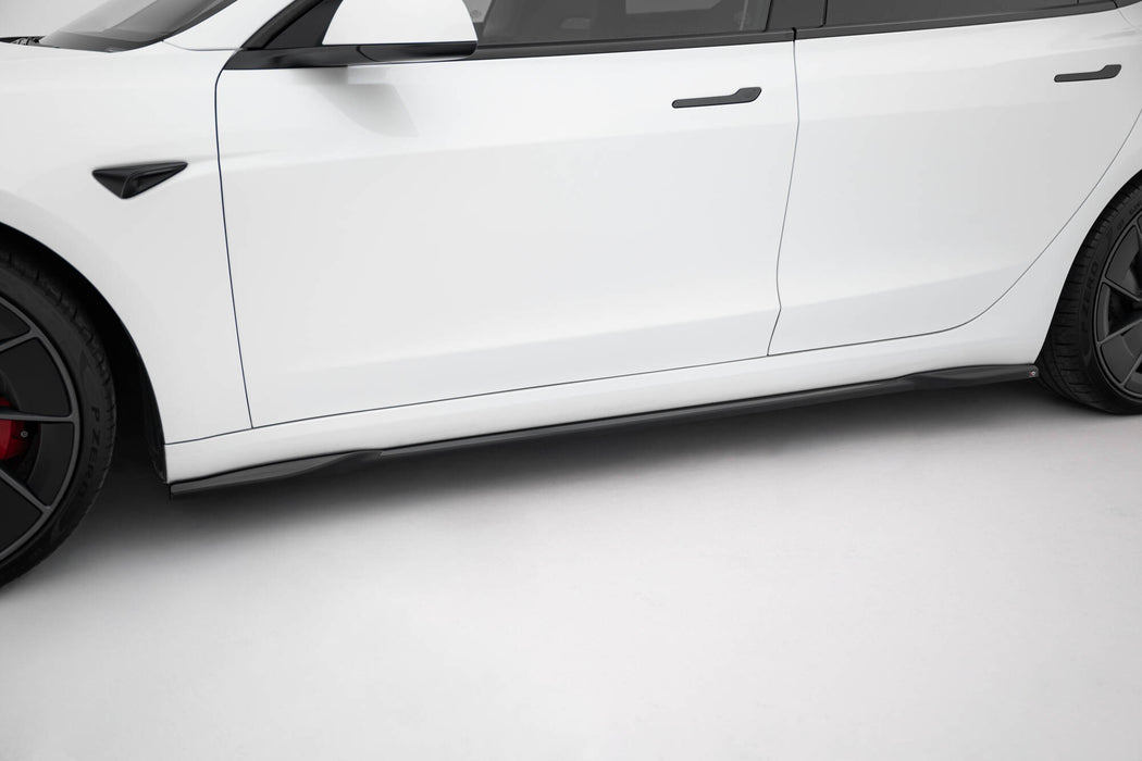 Side Skirts Diffusers V.2 Tesla Model 3 Mk1 / Mk1 Facelift