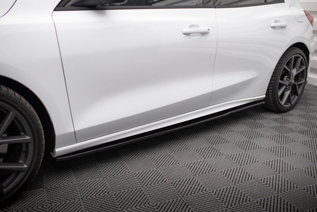 Side Skirts Diffusers V.3 Ford Focus ST / ST-Line Mk4