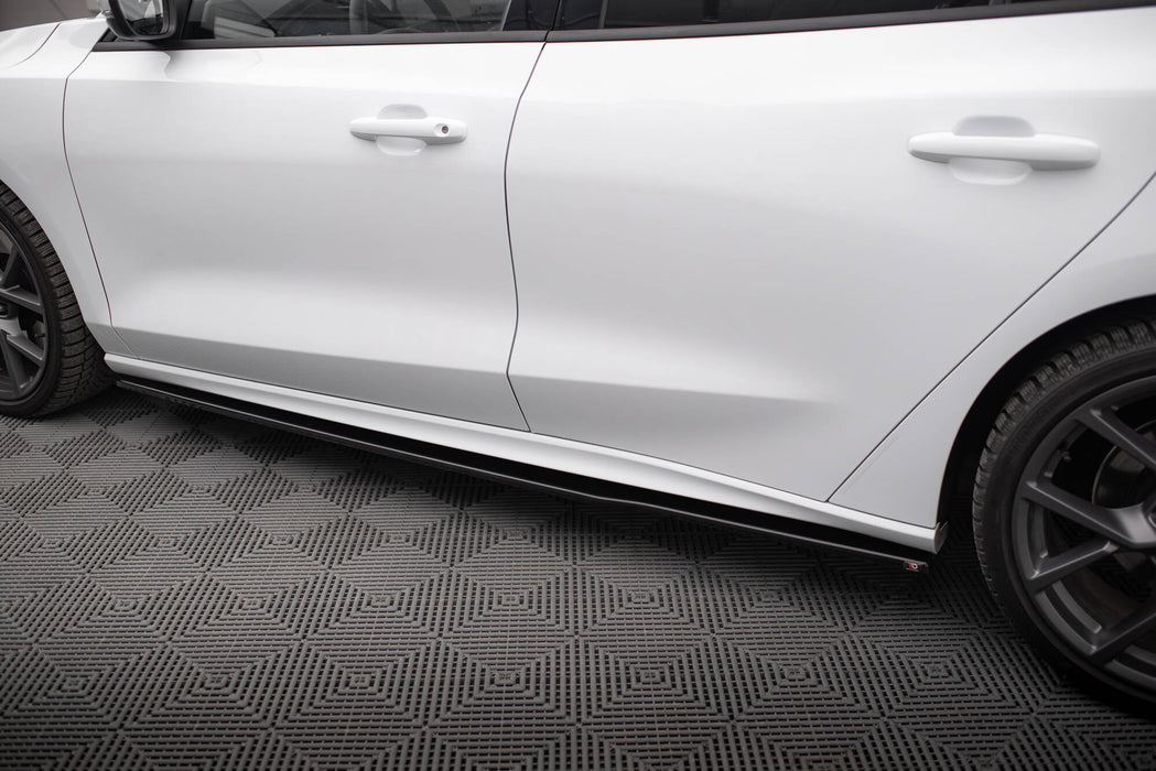 Side Skirts Diffusers V.3 Ford Focus ST / ST-Line Mk4
