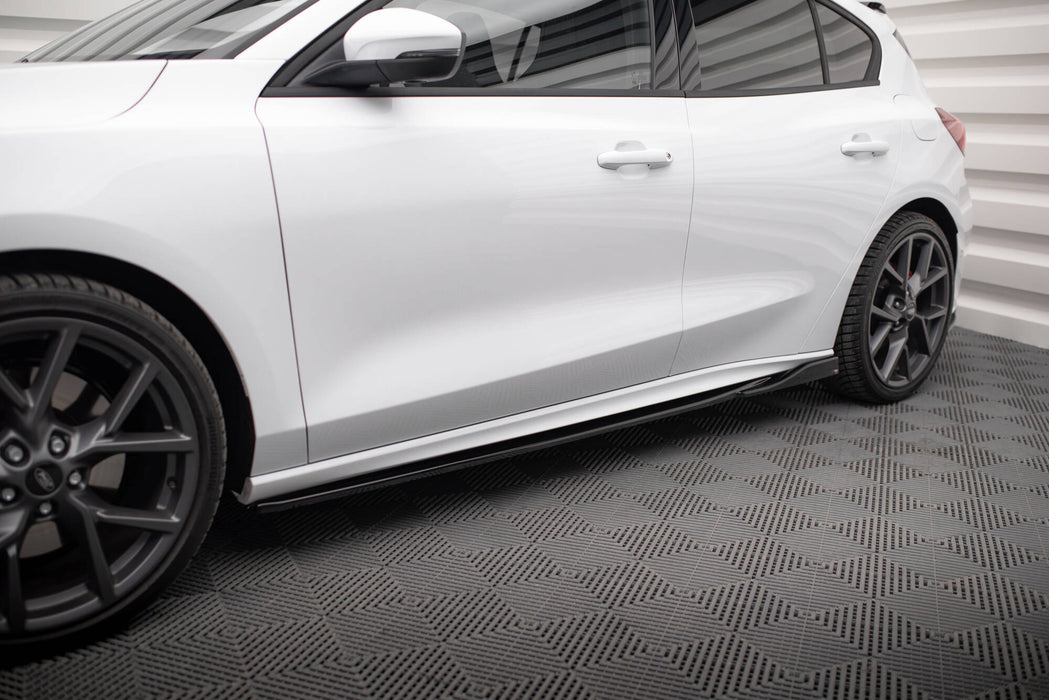 Side Skirts Diffusers V.4 Ford Focus ST / ST-Line Mk4