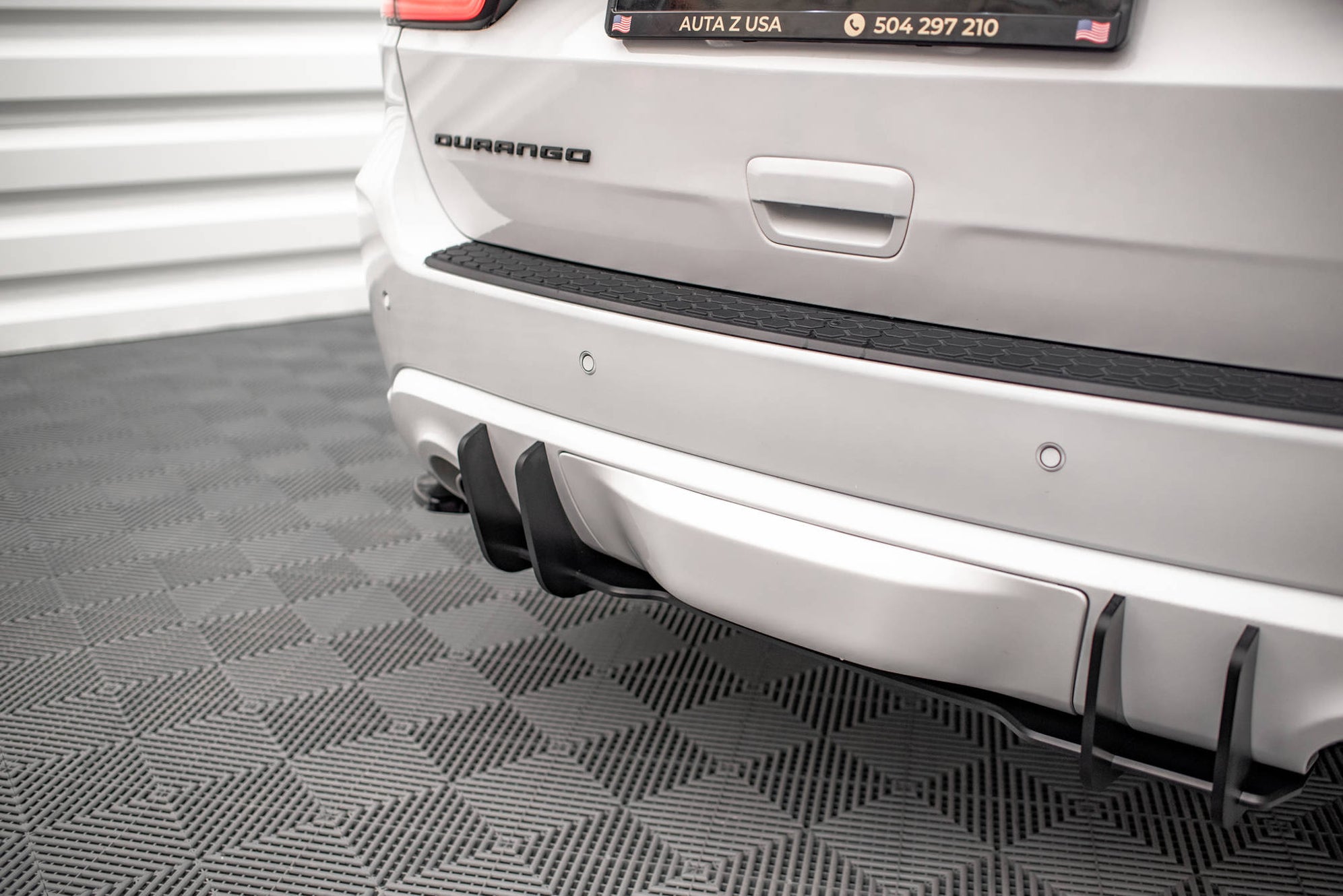 Street Pro Rear Diffuser V.1 Dodge Durango RT Mk3 — Harrys Euro