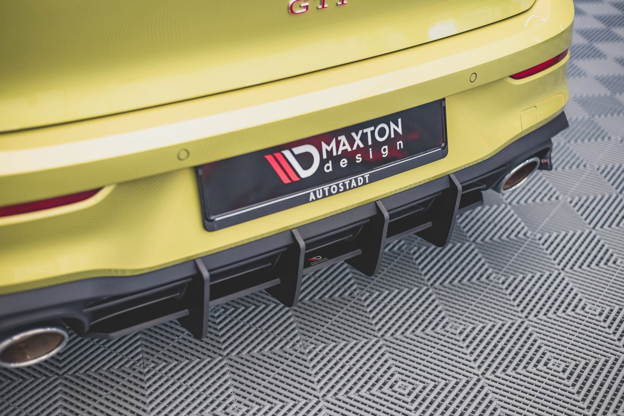 Street Pro Rear Diffuser V.2 Volkswagen Golf GTI Clubsport Mk8 — Harrys ...