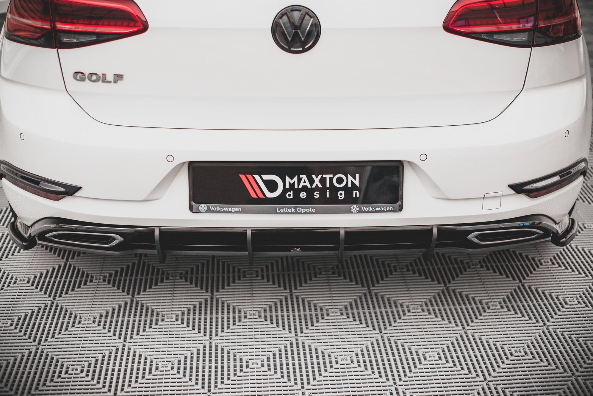 Street Pro Rear Diffuser Volkswagen Golf R-Line Mk 7 Facelift — Harrys Euro