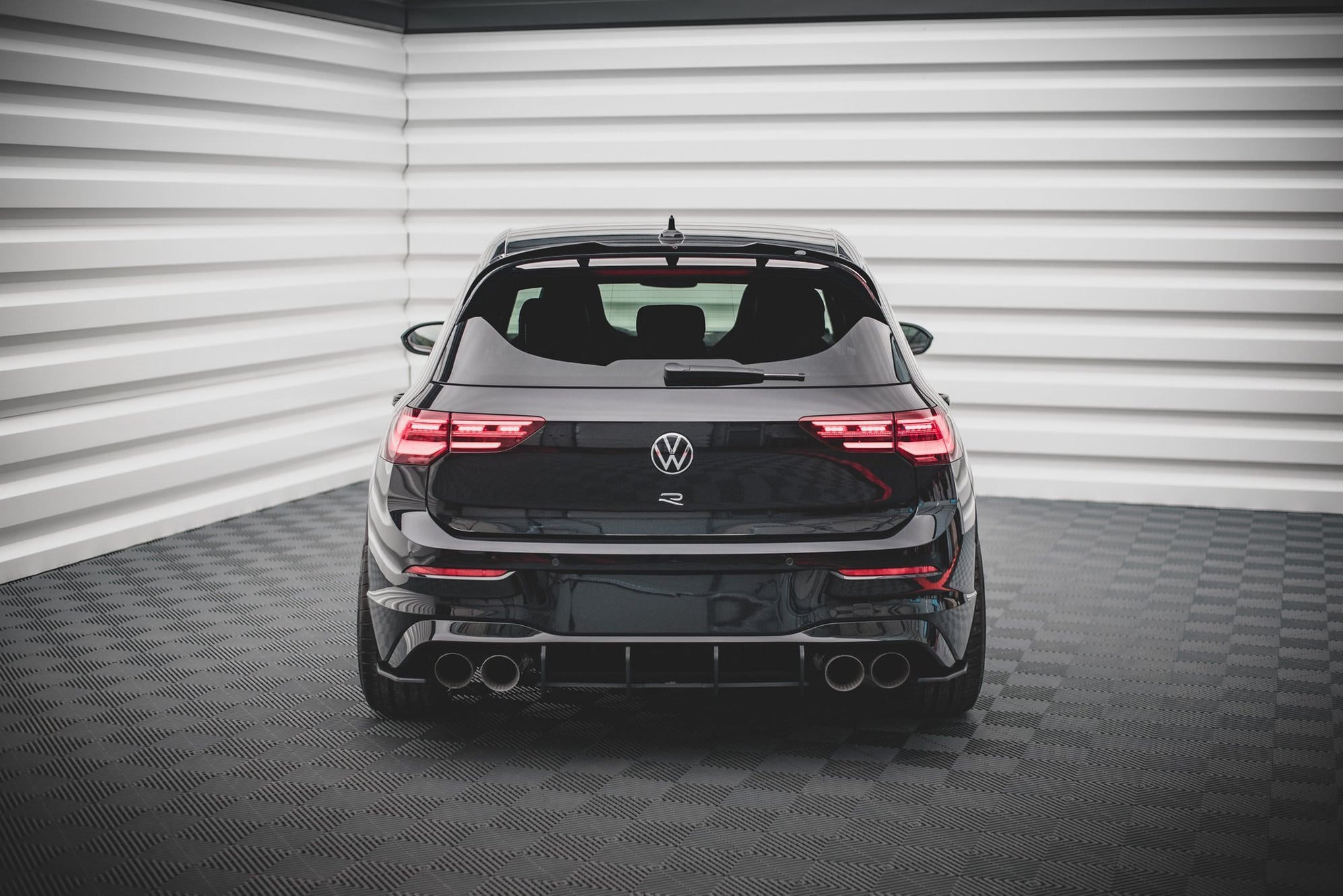 Street Pro Rear Diffuser Volkswagen Golf R Mk8 — Harrys Euro