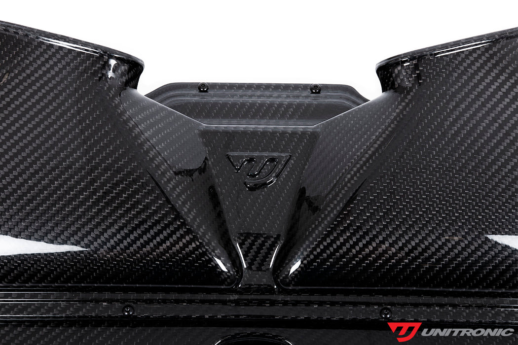 UNITRONIC CARBON FIBER INTAKE & TURBO INLETS FOR C8 RS 6/RS 7 GLOSS CARBON - Harrys Euro