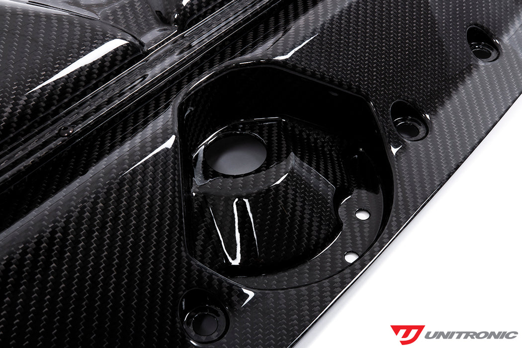 UNITRONIC CARBON FIBER INTAKE & TURBO INLETS FOR C8 RS 6/RS 7 GLOSS CARBON - Harrys Euro
